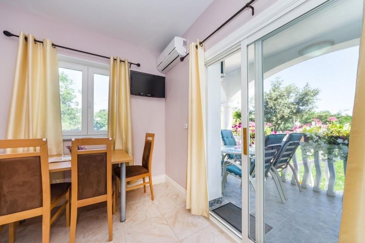 Apartments With A Parking Space Zaton, Zadar - 15000 Zaton  Exterior photo